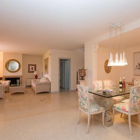 Villa Monica Padenghe sul Garda